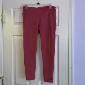 Pink fabletics leggings